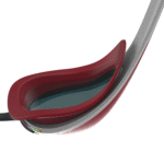 Speedo-Fastskin-Pure-Focus-Spiegelzwembril-Rood-Ruby-811778H224-Detail-Aqua-Splash.gif